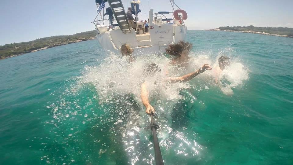 Are you dreaming of a Sailing Trip in Greece ?